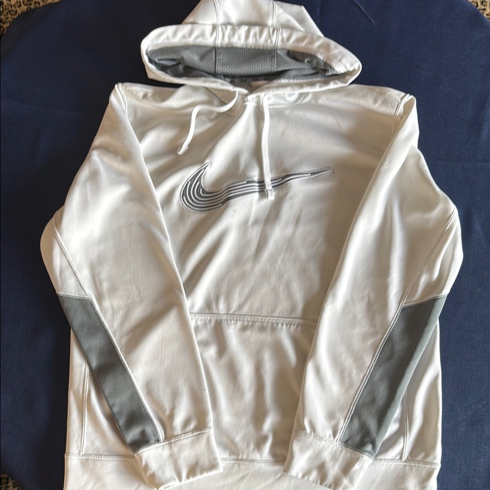 Nike Therma Fit White and Gray Hoodie